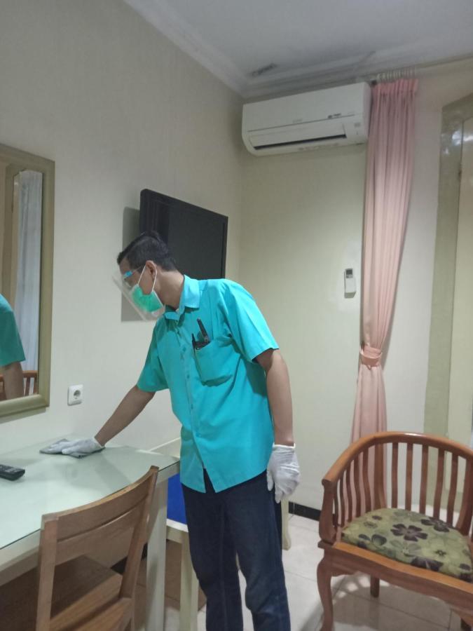 Hotel Trio Surakarta  Ngoại thất bức ảnh